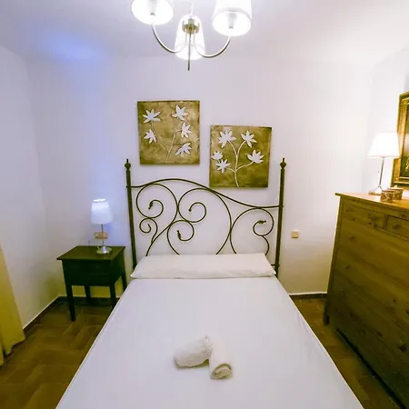 Experience Aguas Nuevas Апартаменты *